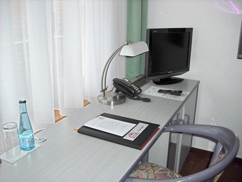 Port Hotel 3*