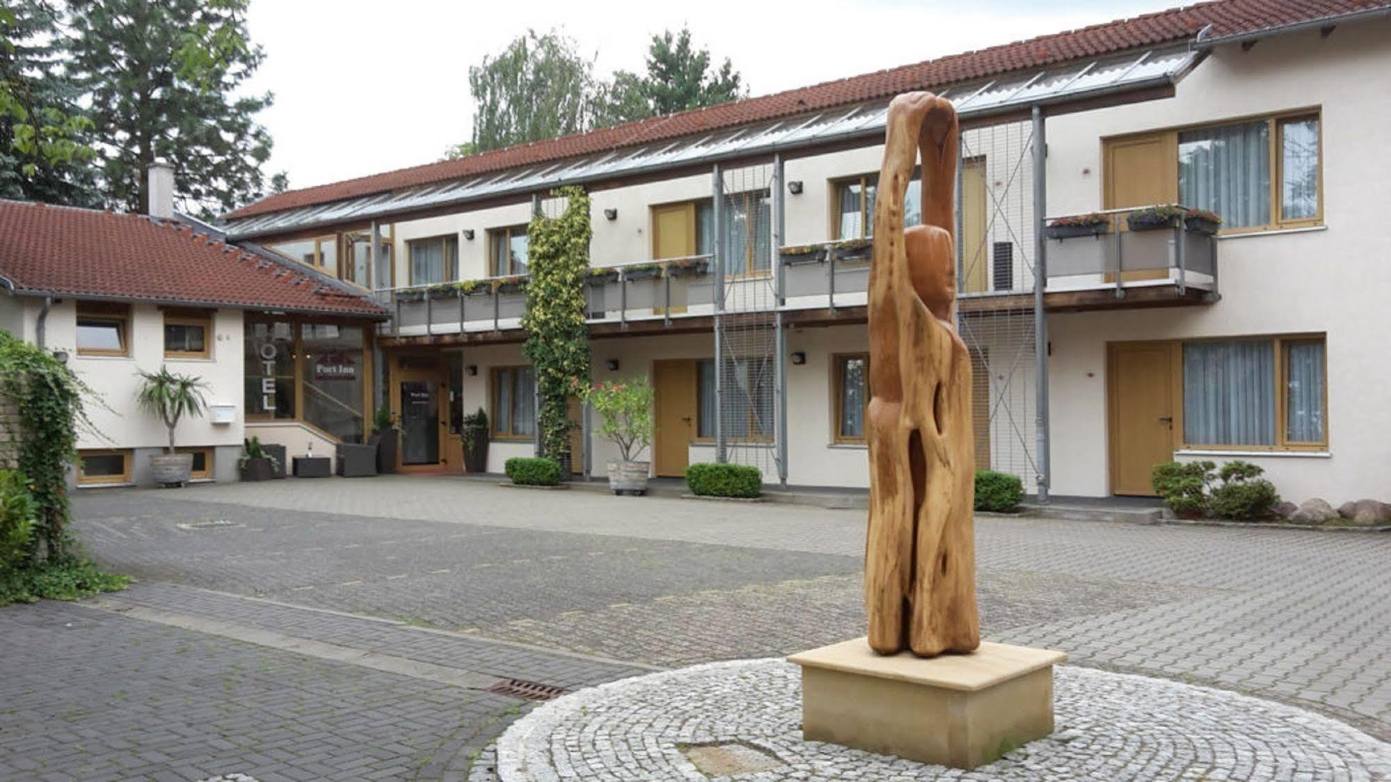Port 3* Eichwalde
