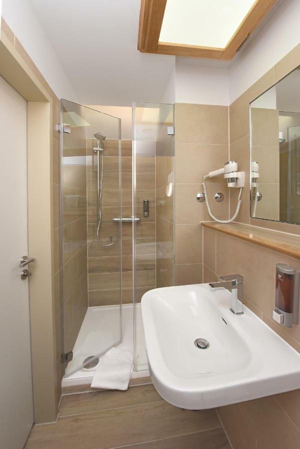 Hotel Port 3*